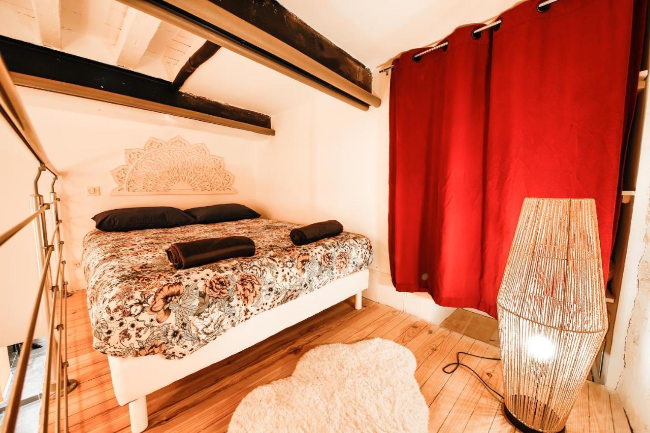 Le Logis Des Papes Daire Avinyon Dış mekan fotoğraf
