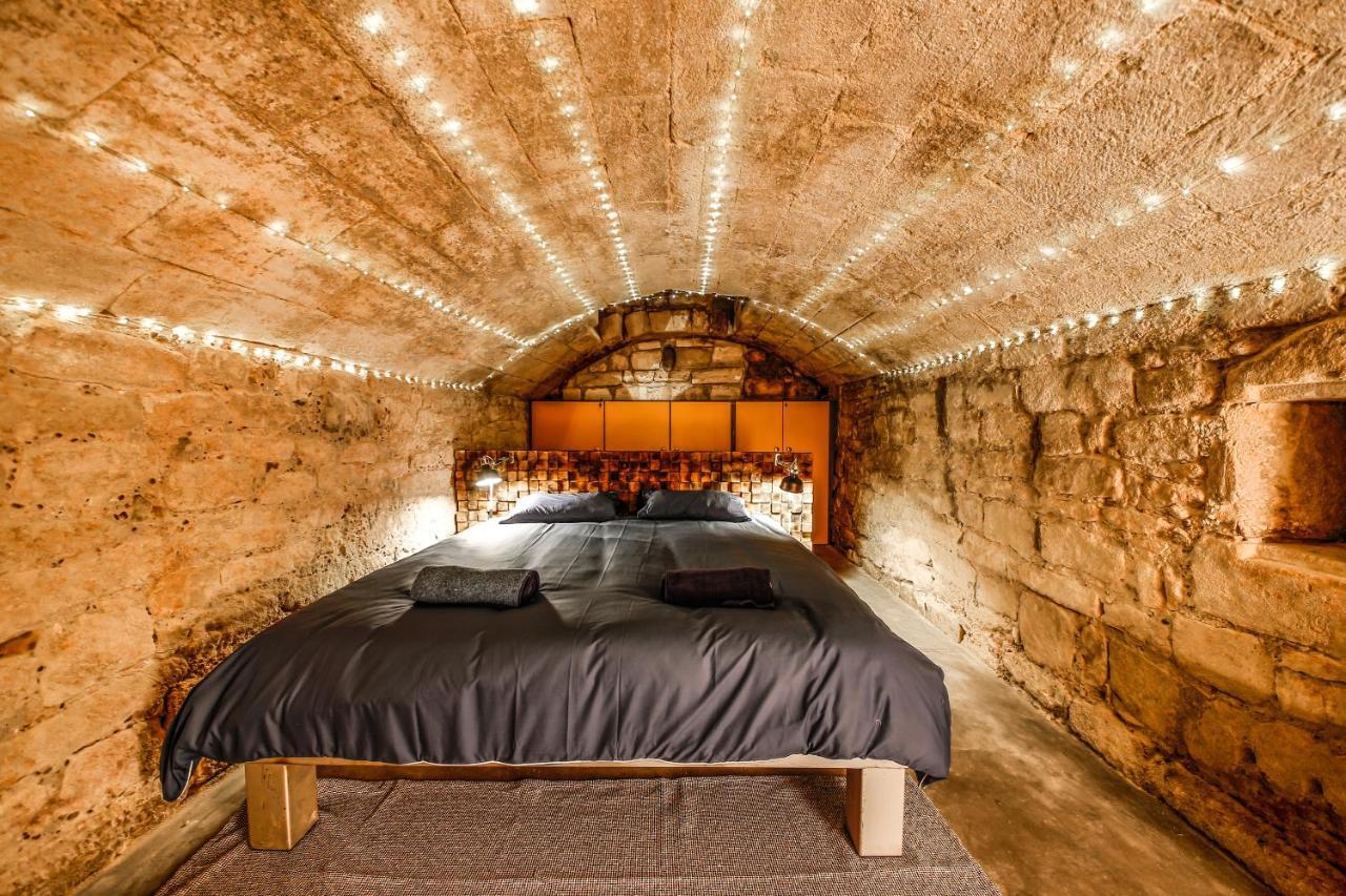 Le Logis Des Papes Daire Avinyon Dış mekan fotoğraf